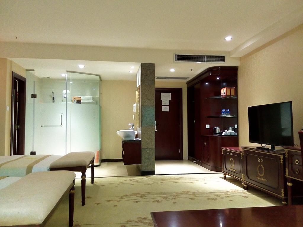 Guangzhou Li Gang Hotel Kamer foto