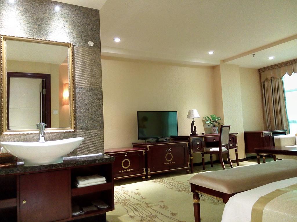 Guangzhou Li Gang Hotel Kamer foto